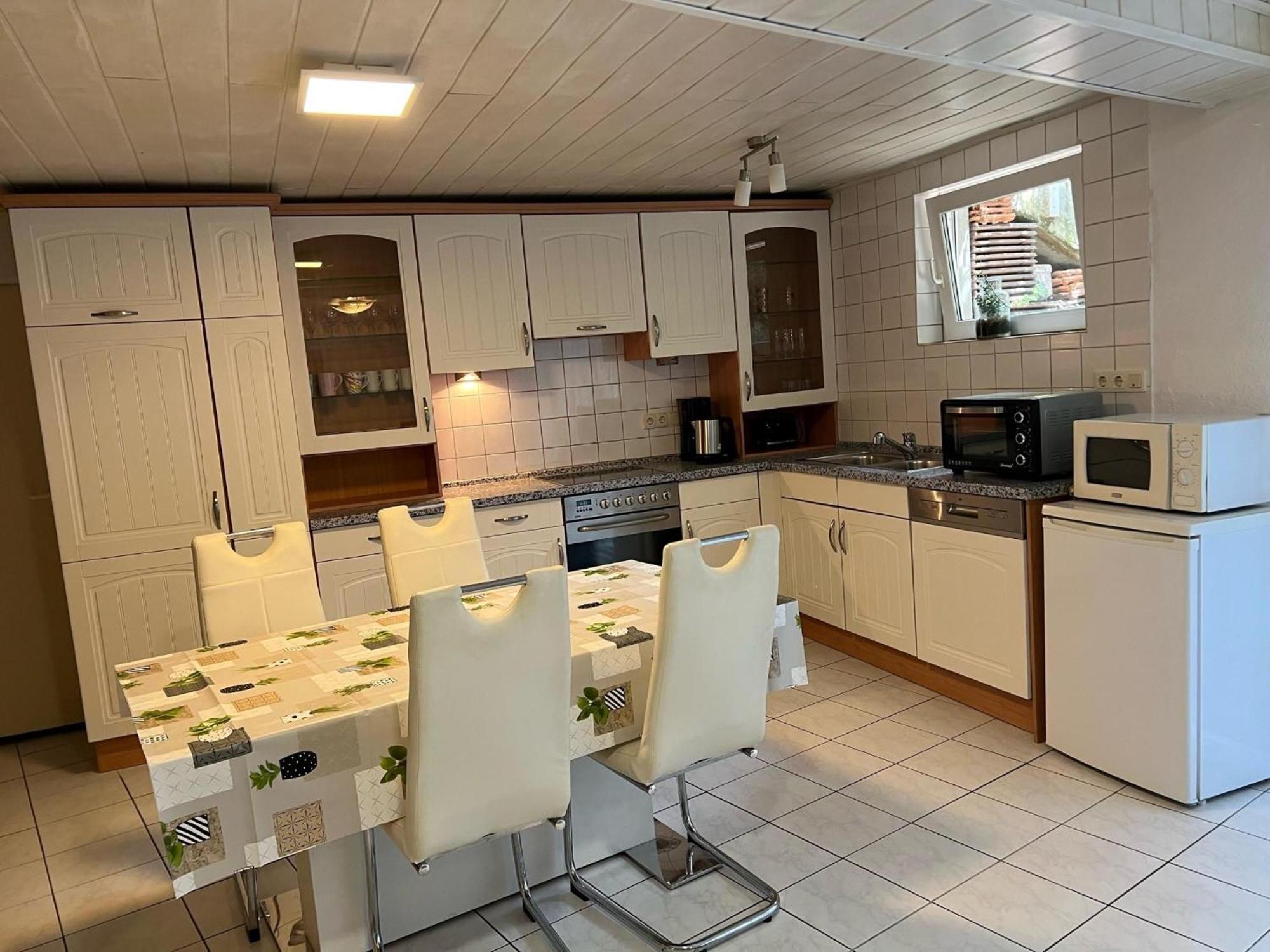Linh'S Ferienwohnung Saarburg Luaran gambar
